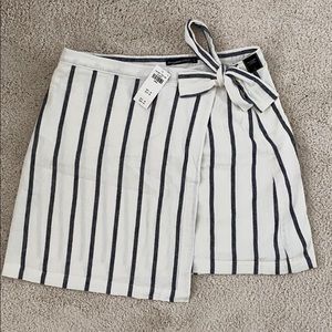 Abercrombie & Fitch linen wrap skirt
